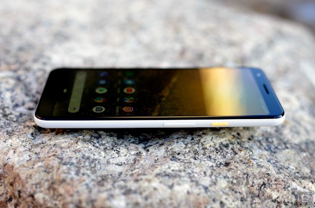 بررسی گوشی هوشمند Pixel 3a از نگاه خریداران /// گزارش