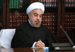 روحانی درگذشت مادر شهیدان مؤذنی را تسلیت گفت