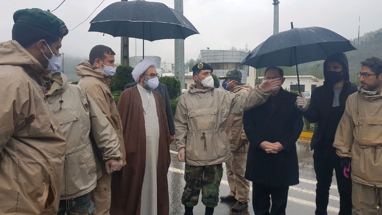 بازدید آیت الله فلاحتی از ایستگاه سنجش سلامت  امام زاده هاشم