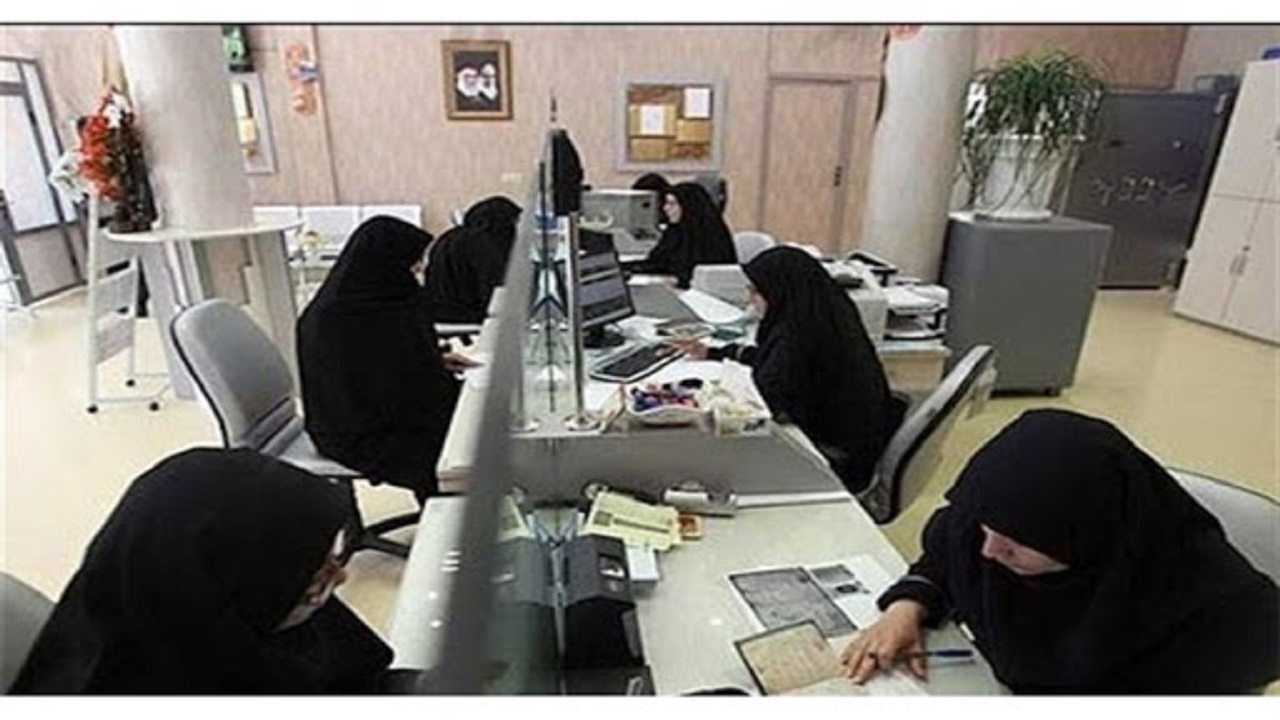 فردا ادارات مشهد دایر است/ تمامی مراکز تجاری و پاساژ‌ها تعطیل هستند
