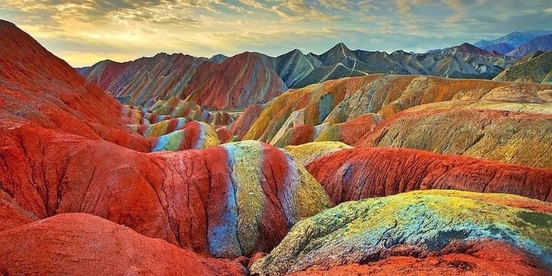 گردشگری مجازی در رنگین کمانی خفته بر خاک در استان زنجان /
