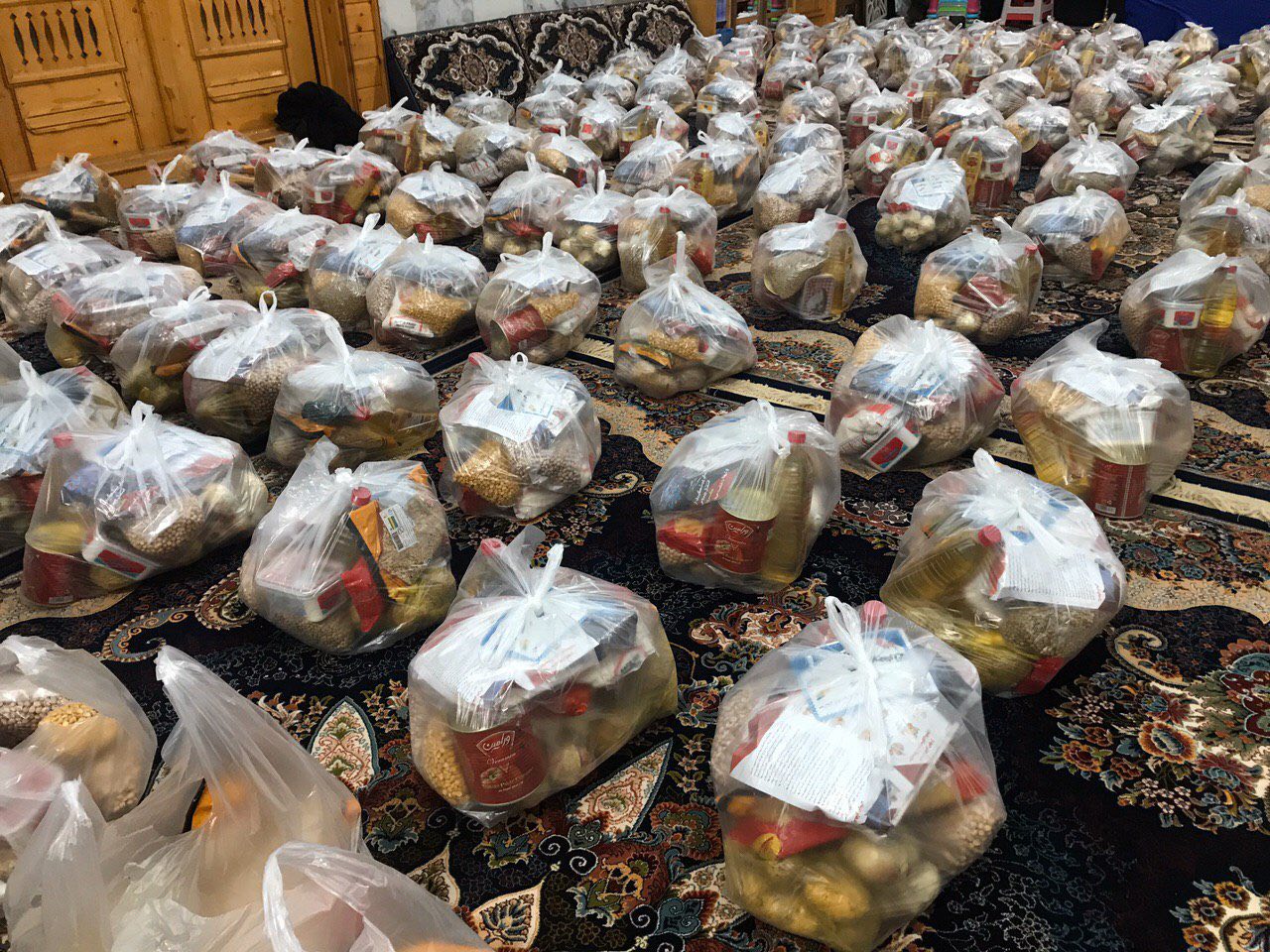 توزیع ۲۰۰ بسته حمایتی در رودبار
