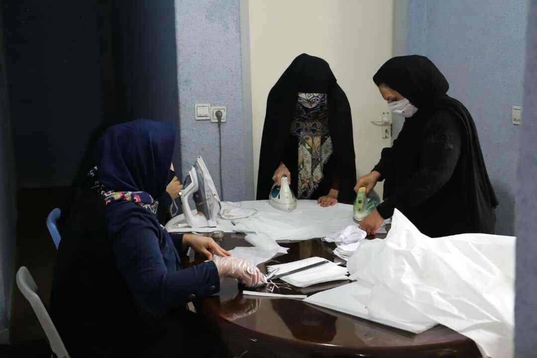راه‌اندازی کارگاه تولید ماسک در پایگاه شکاری شهید وحدتی دزفول