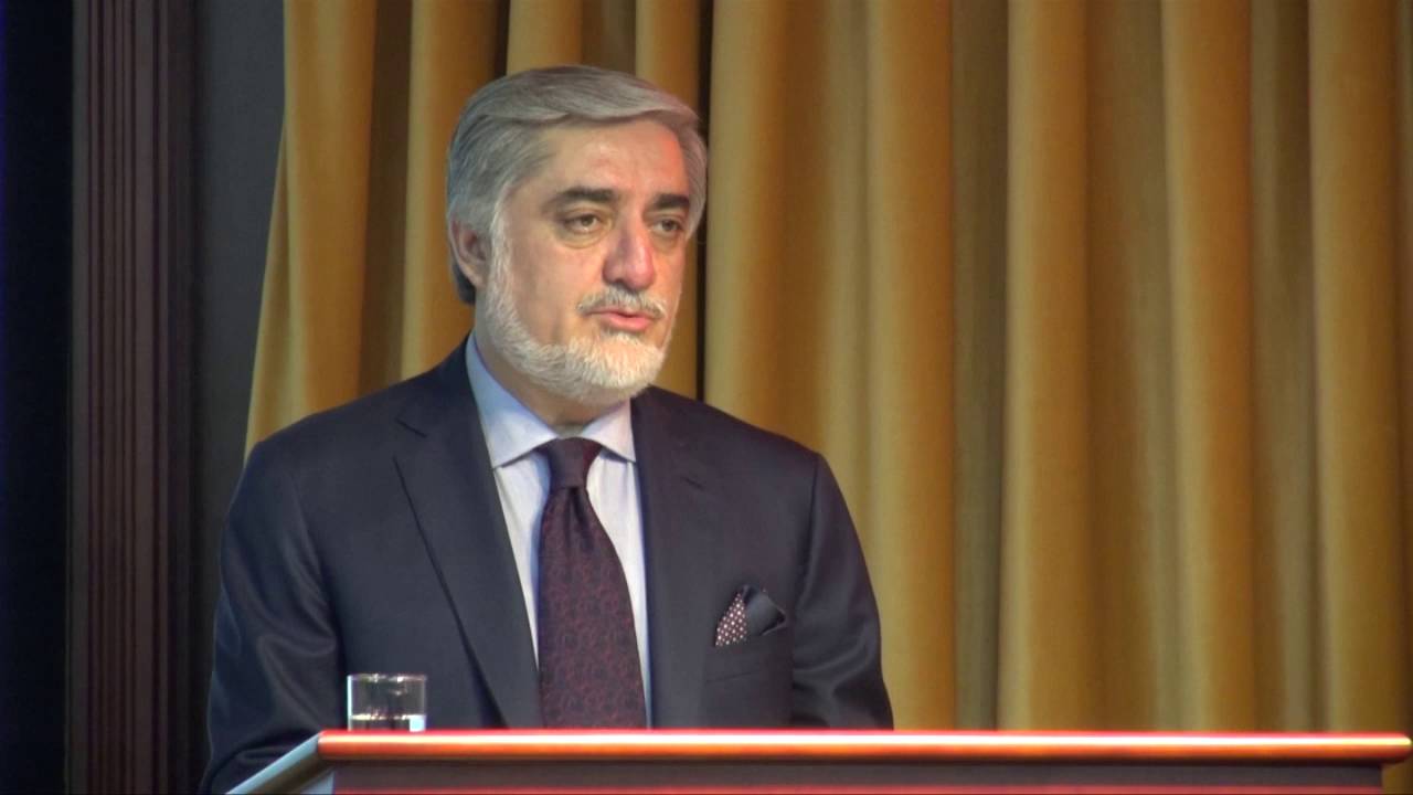 عبدالله: مشکلات سیاسی موجود در افغانستان باید از طریق گفتگو حل شود