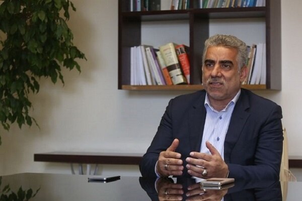 عباسی: ۷ میلیون تومان از مجلس حقوق می&zwnj;گیرم/ شهادت سردار سلیمانی تلخ&zwnj;ترین اتفاق سخت سال ۹۸/ به سریال پایتخت علاقه&zwnj;مندم/ در شرایط جنگی هستیم و آژیر به صدا درآمده است