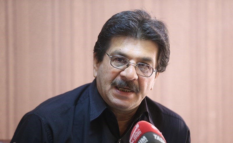 آرزوی متفاوت یک ناشر برای سال جدید/شرفشاهی:متفاوت ترین عیدی من کتاب بود