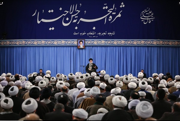 نگاهی به بیانات رهبر انقلاب اسلامی در سال ۹۸