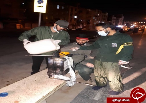 ضدعفونی خیابان&zwnj;های اهواز با کمک گروه&zwnj;های جهادی