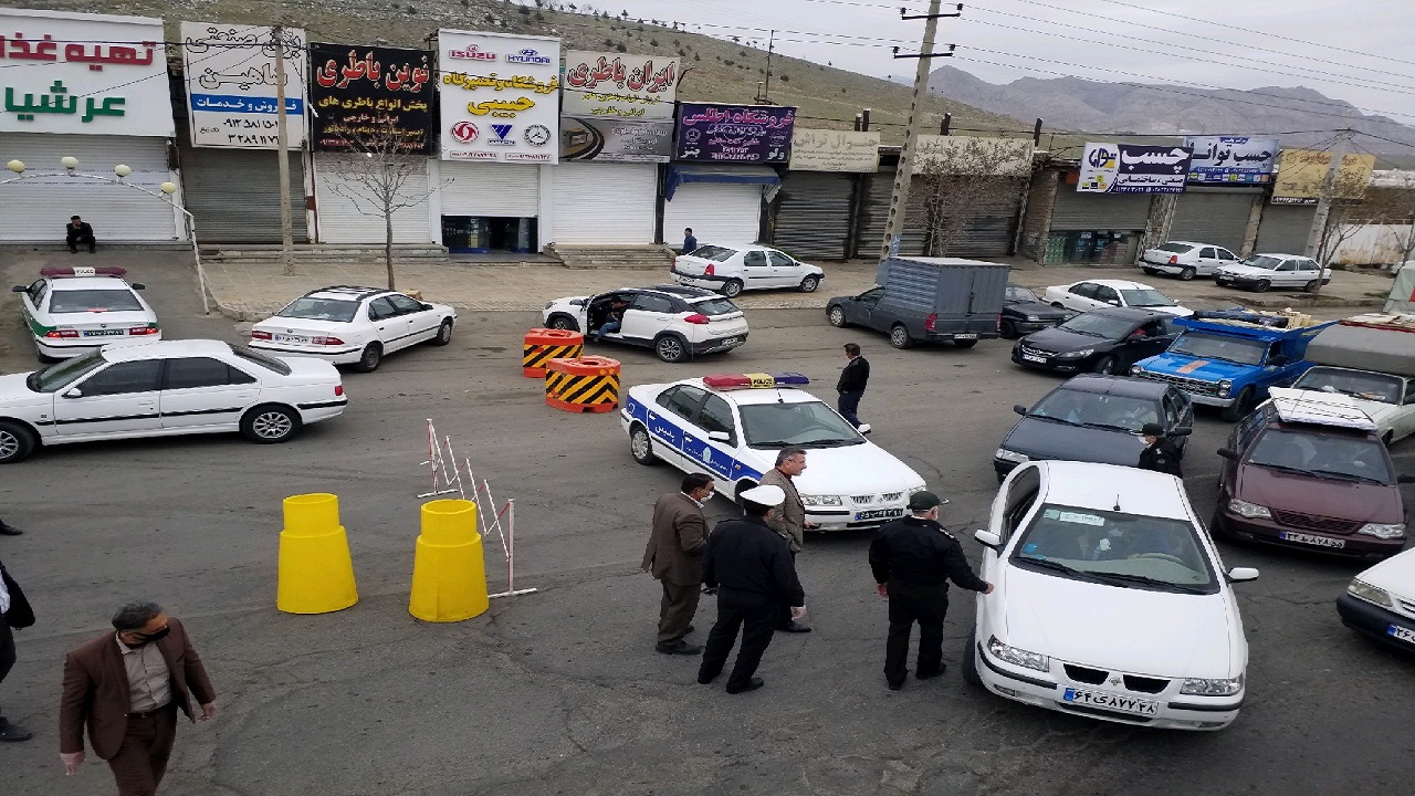 مسدود شدن راه&zwnj;های ورودی شهرستان آبیک