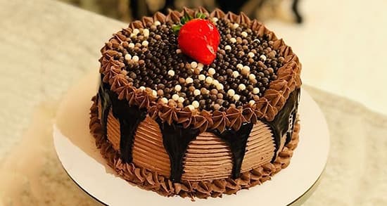 طرز تهیه کیک تولد در خانه