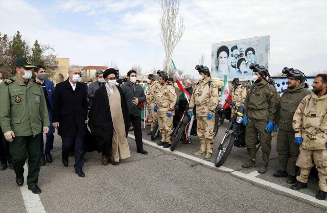 نیرو‌های مسلح در تمامی بحران‌ها حضور فعال داشته‌اند
