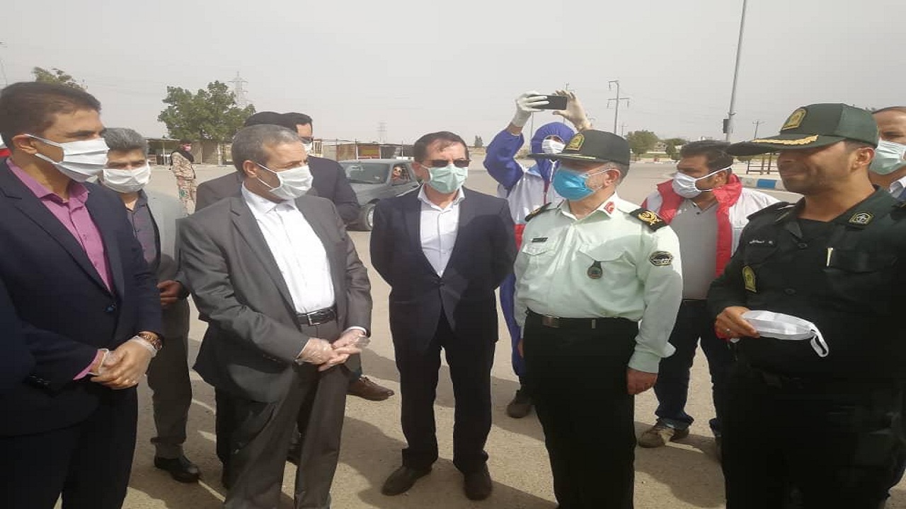 استاندار بوشهر از اجرای طرح فاصله گذاری اجتماعی بازدید کرد