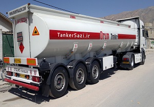 تانکر حامل سوخت قاچاق در پارکینگ پلیس ماهشهر ایستاد