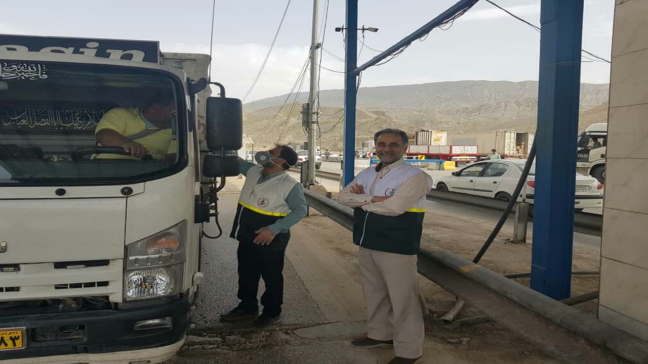بسیج جامعه پزشکی همه توان خود را برای مبارزه با کرونا به کار گرفت