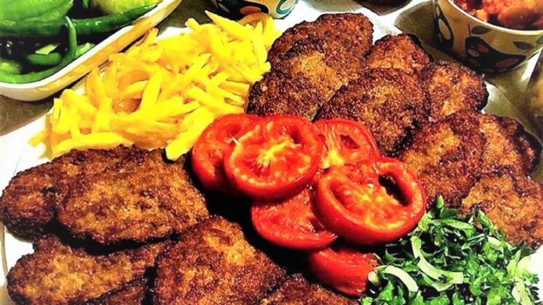 آموزش آشپزی؛ از طرز تهیه قیمه نثار تا خورشت آلو اسفناج + تصاویر
