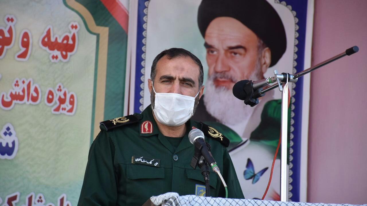 توزیع ۶ هزار کاربرگ و جزوه آموزشی بین دانش آموزان مراوه تپه