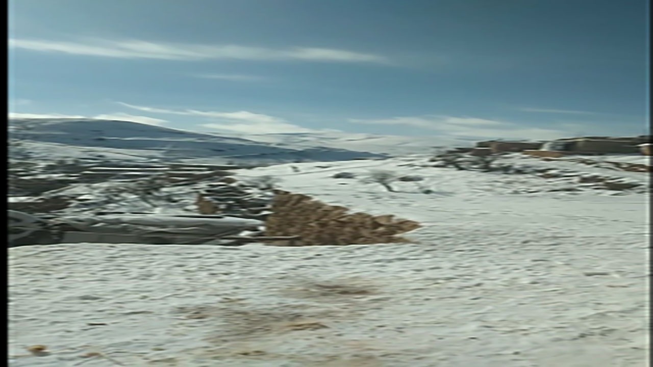 بارش برف در روستای کلاته سهرآب + فیلم