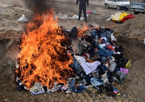 کشف یک هزار و ۷۴۰ قلم انواع مواد غذایی فاسد شده در کاشان/ امحاء ۳ میلیارد ریال پوشاک خارجی قاچاق در اصفهان
