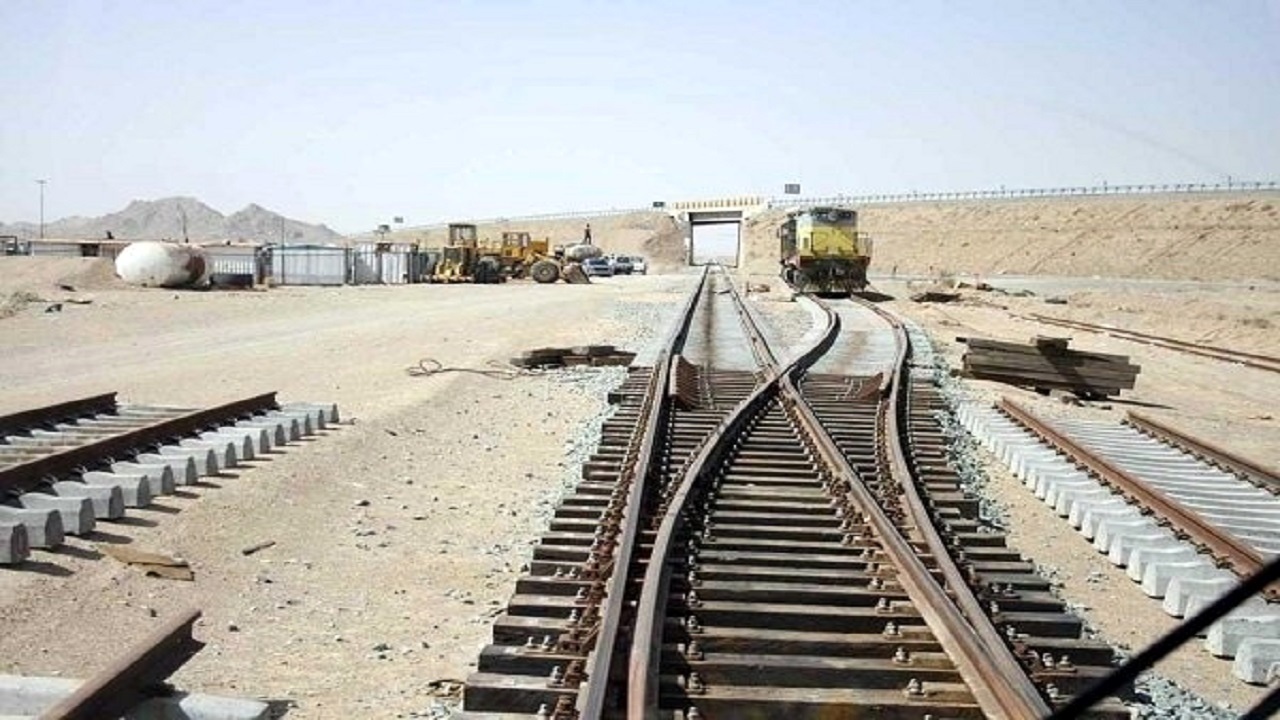 پیشرفت طرح بزرگ راه‌آهن یونسی-گناباد به ۷۰ درصد رسید