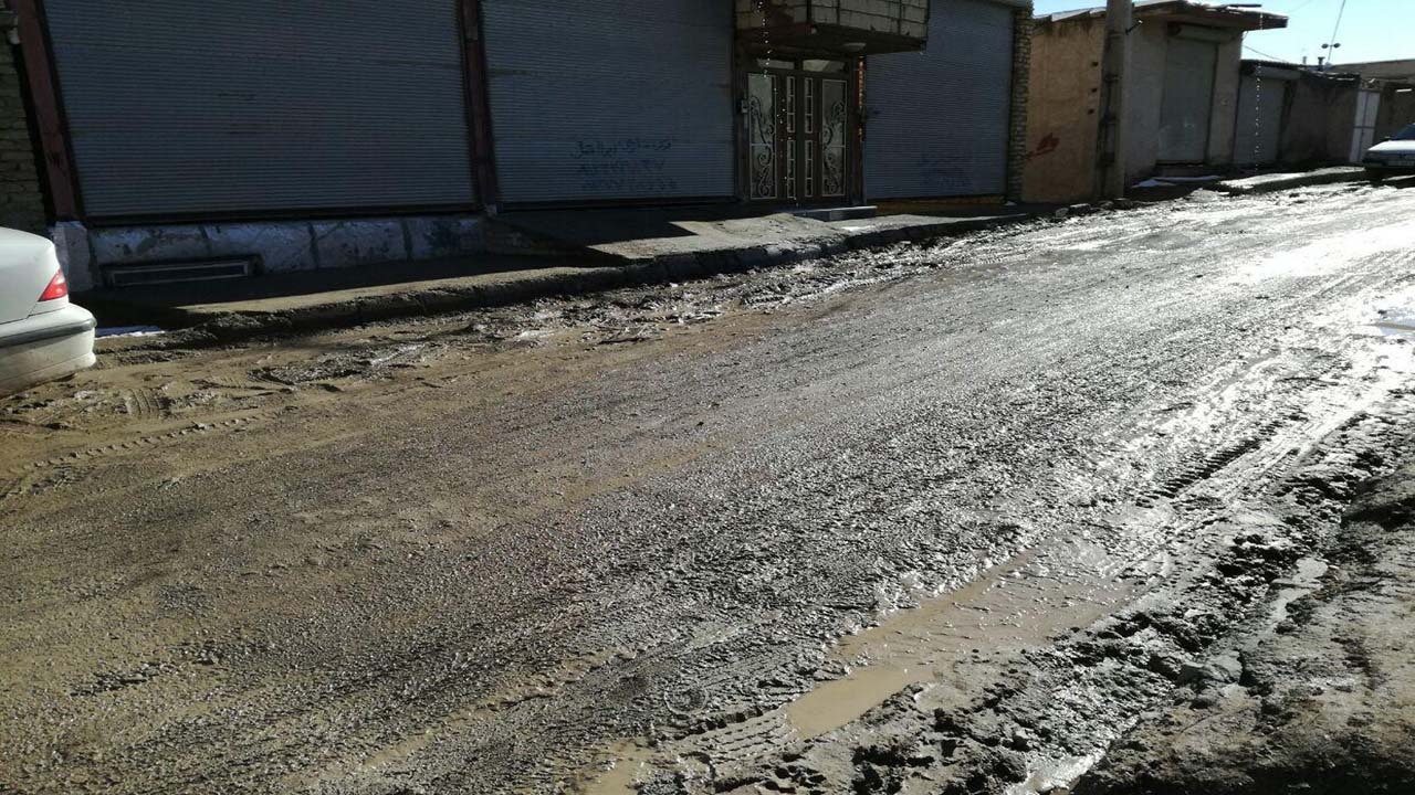 تصاویری از وضع اسفناک خیابان‌ها در روستای رُگبه