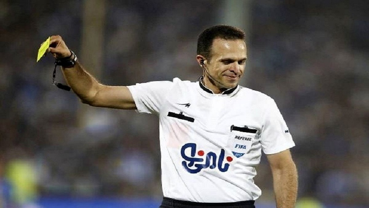 حیدری: برخورد انضباطی با بازیکنان پرسپولیس و ذوب آهن صورت گرفت