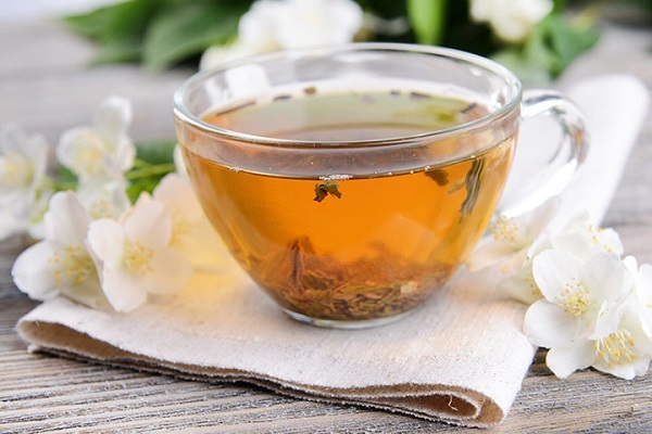چای گل یاس؛ نوشیدنی دلچسب با خواصی شگفت انگیز