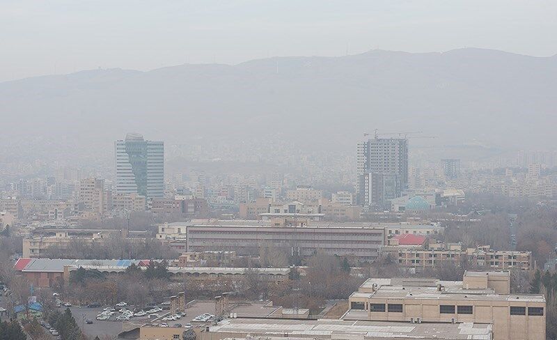 نفس کلان شهر تبریز همچنان گرفته است