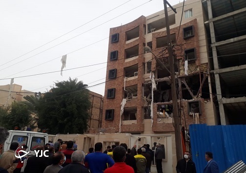انفجار گاز در کیانپارس اهواز انفجار گاز در کیانپارس اهواز حادثه آفرید/ عملیات آواربرداری در حال انجام است