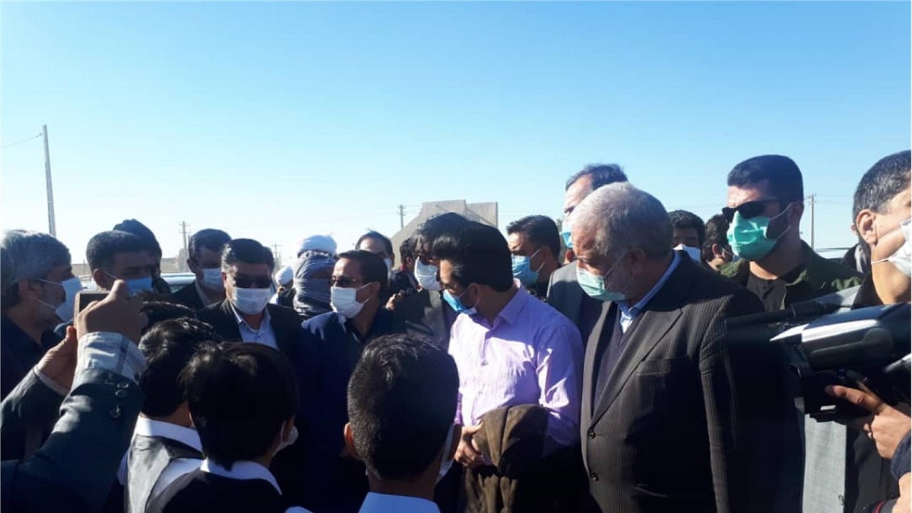 وزیر ارتباطات در ادامه سفرهای استانی خود به زابل رفت