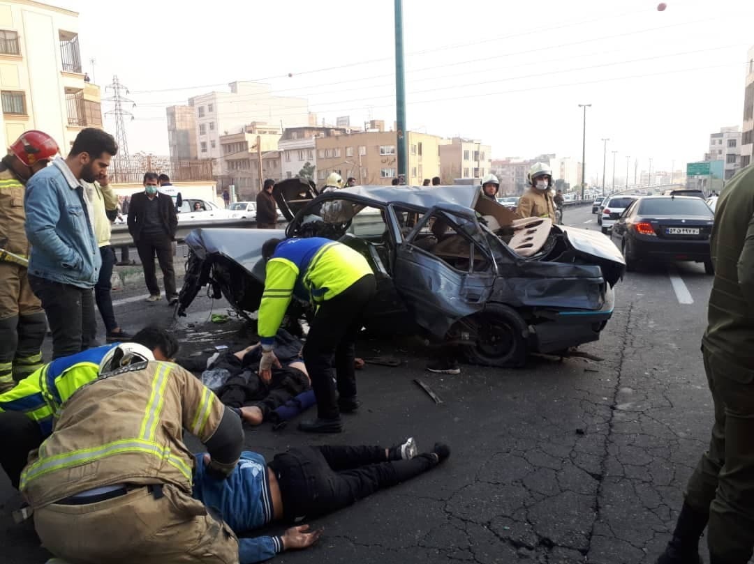 مصدومیت پنج تن در حادثه تصادف ظهر امروز در پایتخت
