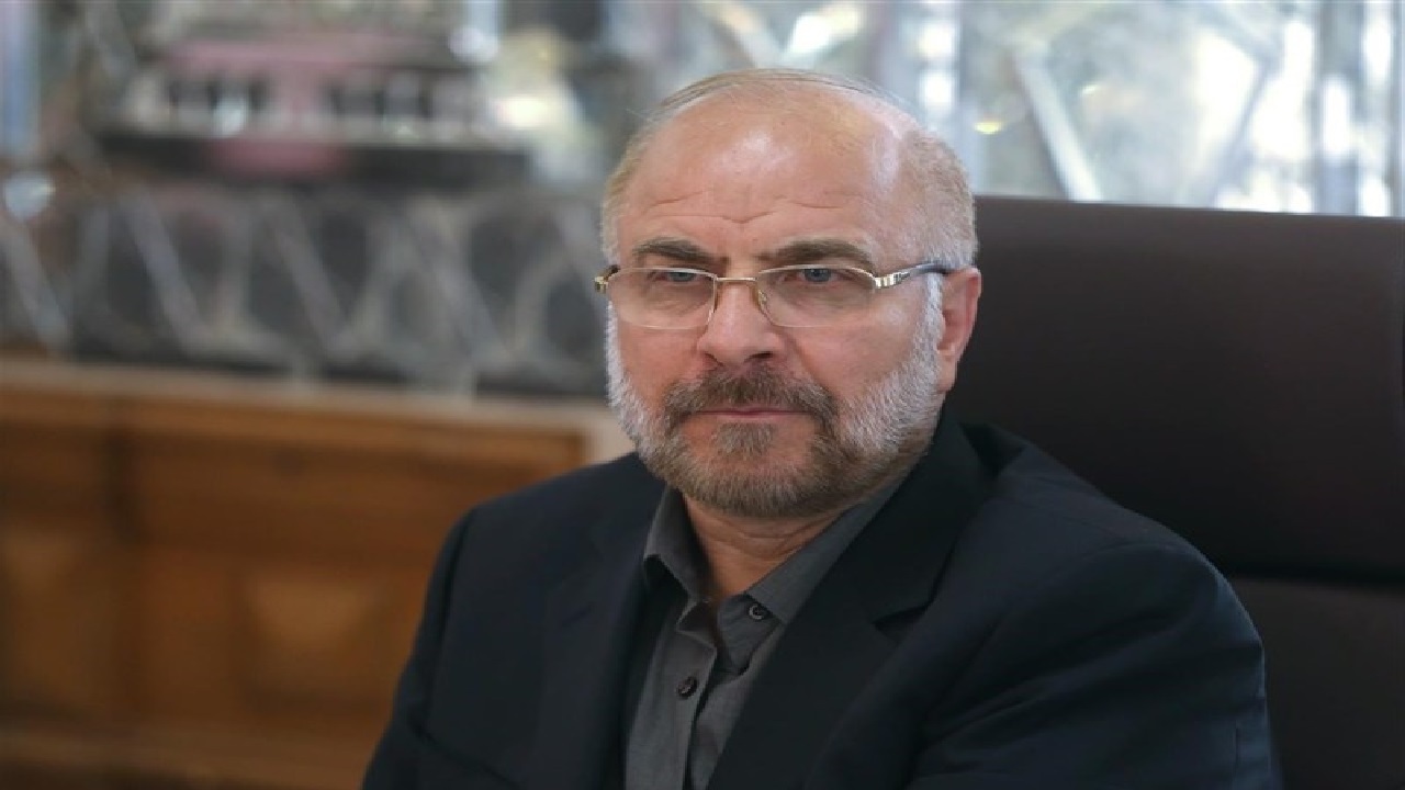 قالیباف: مرحوم آیت الله مصباح یزدی حقیقتاً مطهری زمان بودند