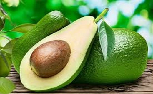 ۶ ماده غذایی مهم که مردان بالای ۵۰ سال باید مصرف کنند