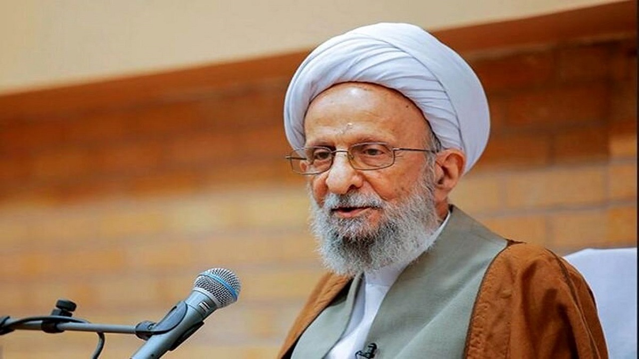 آیت الله مصباح یزدی در راه ترویج و گسترش دین گام های ارزنده ای برداشت
