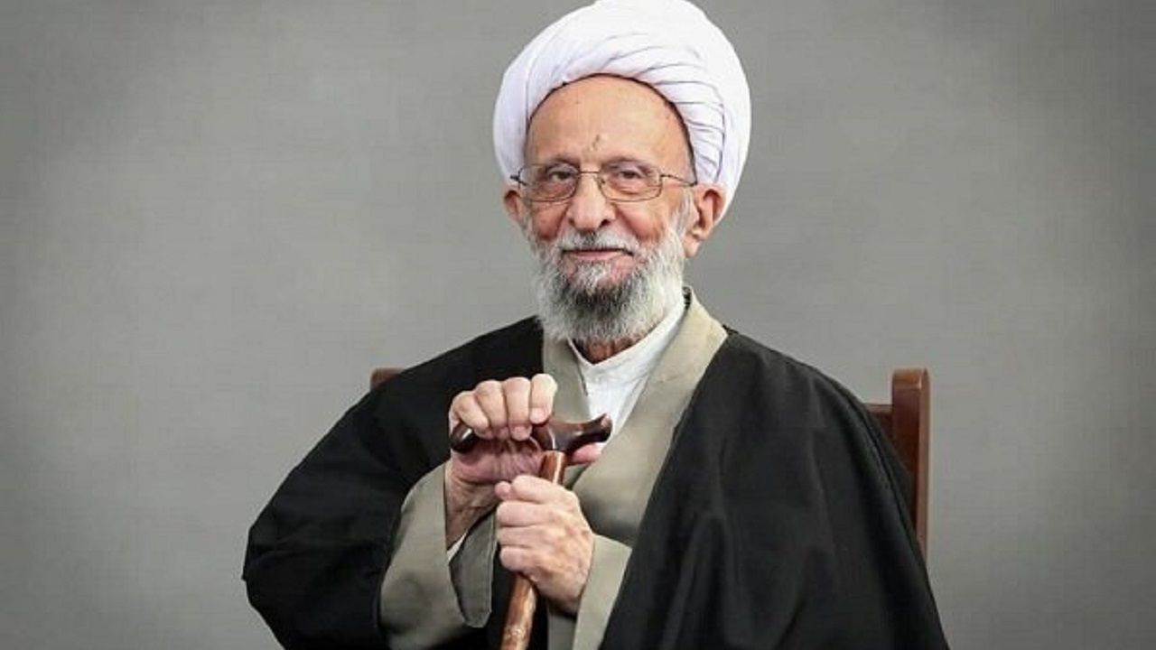 تصویر کمتر دیده شده از ملاقات مرحوم آیت‌الله مصباح یزدی با سیدحسن نصرالله