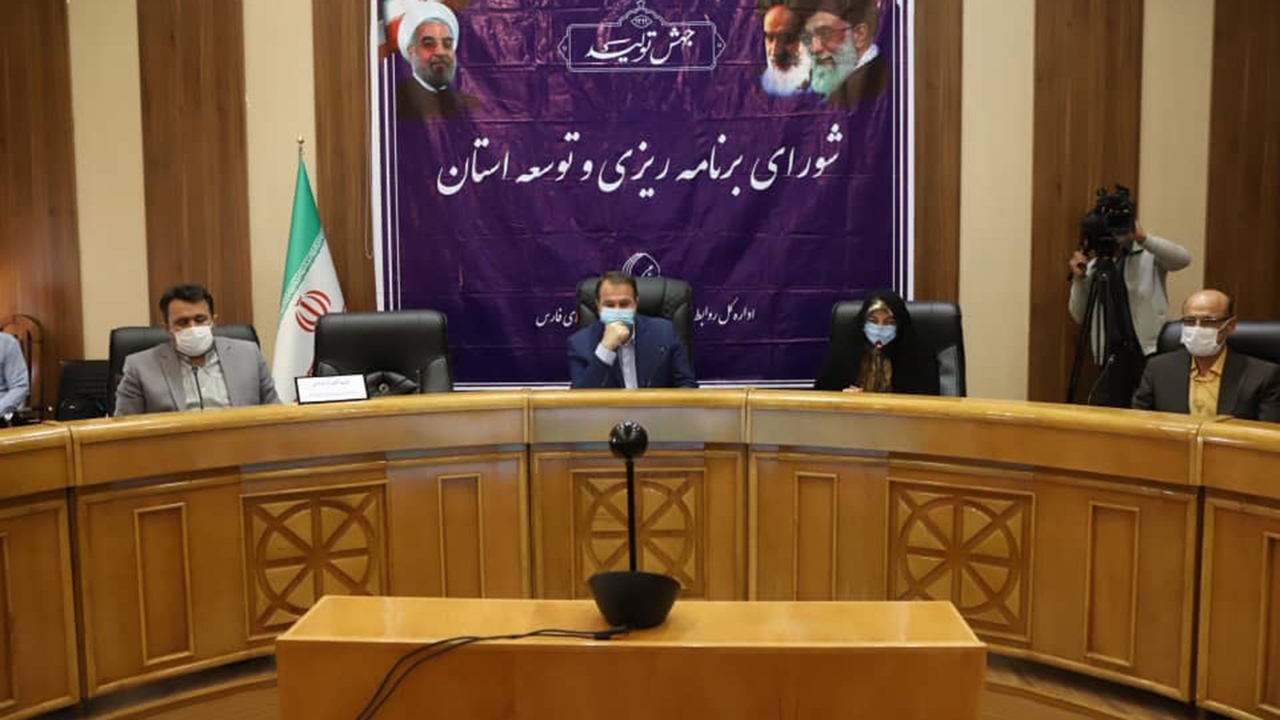 نرخ مشارکت اقتصادی زنان در فارس ۱۶.۵ درصد است