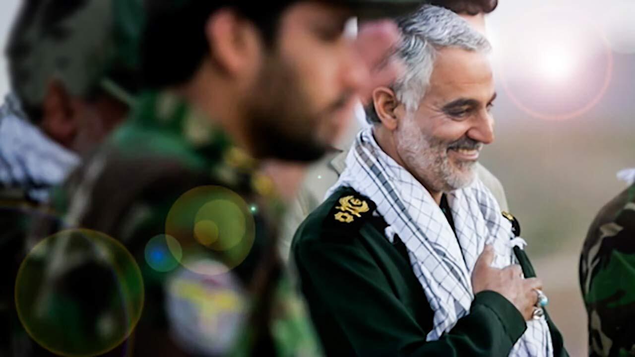 وقتی که قهرمانان بزرگ، به احترام سردار سلیمانی سر خم کردند + فیلم