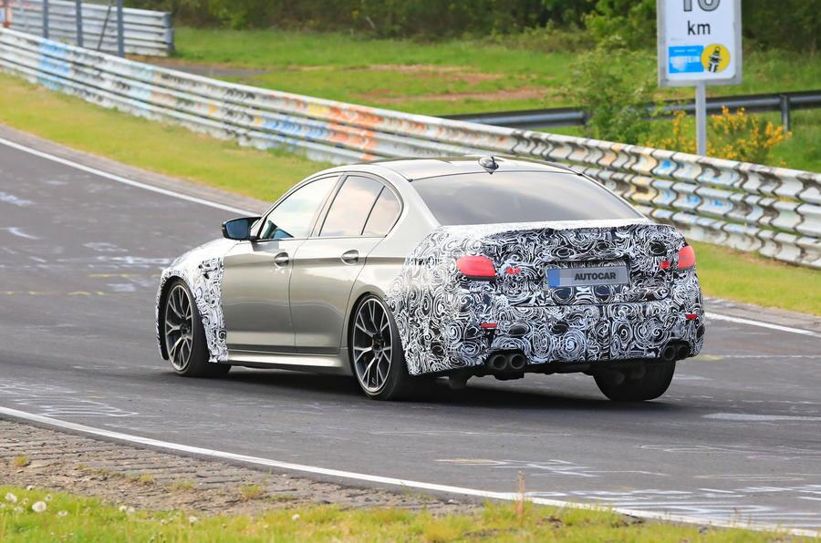قیمت احتمالی اتومبیل BMW M5 CS