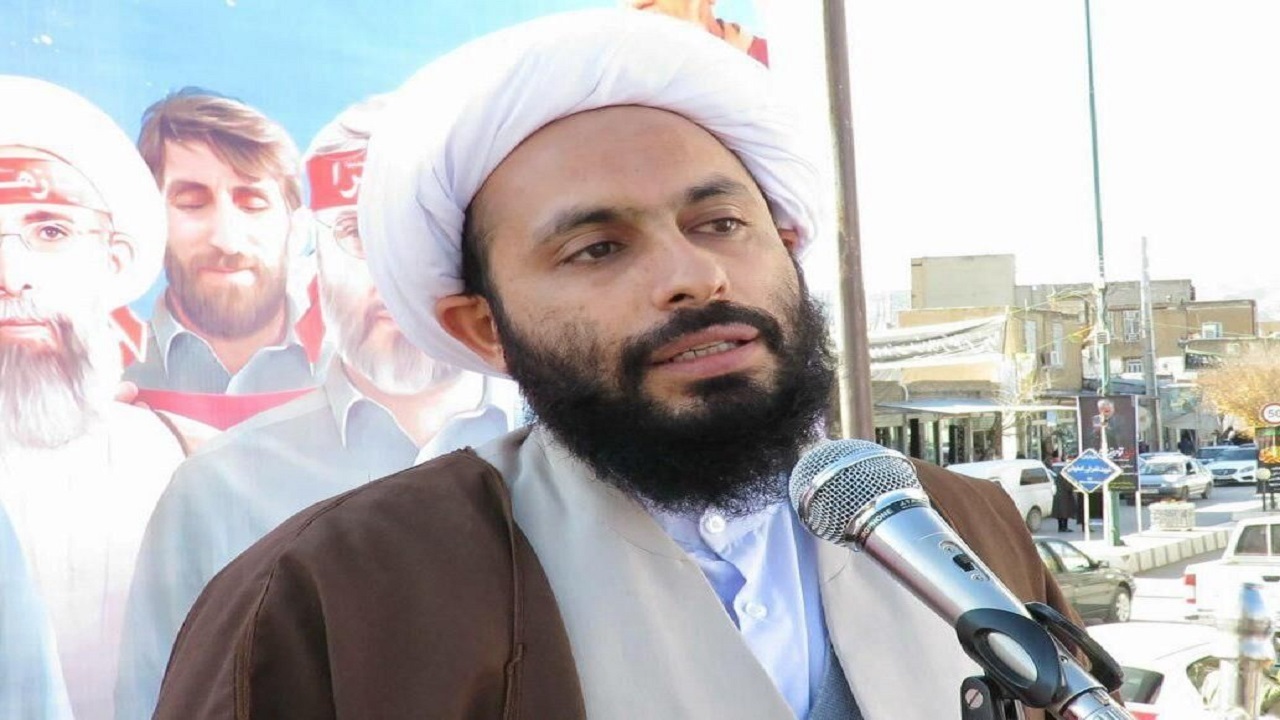 حرکت قوی و مستحکم در مسیر شهدا وظیفه ما است