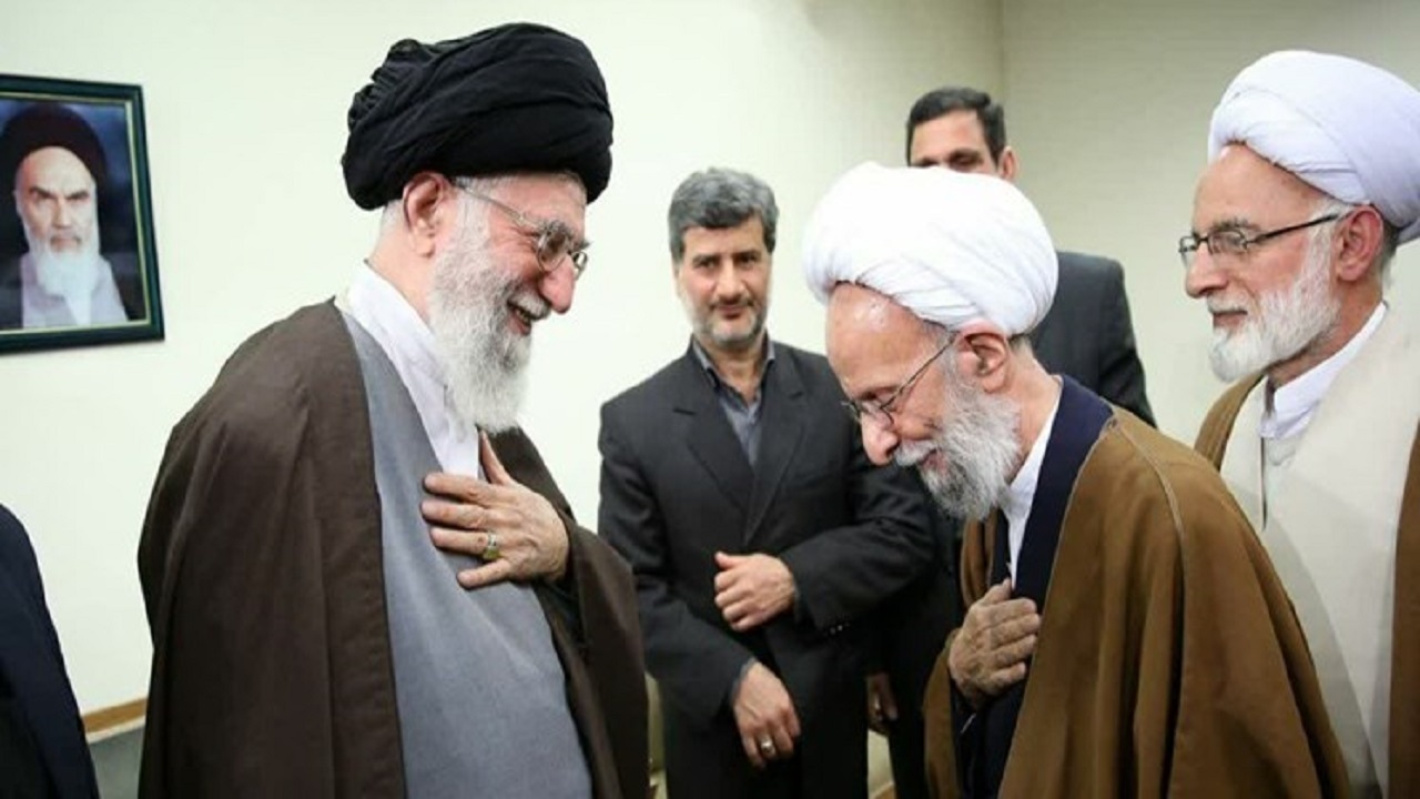 نگاهی به یک عمر تلاش علمی و مجاهدت آیت‌الله مصباح یزدی/ جایگاه علامه از منظر رهبر معظم انقلاب