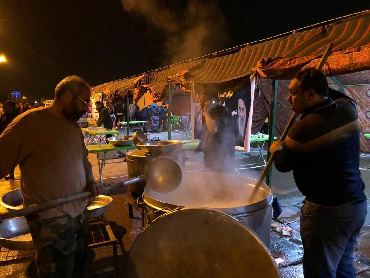 مراسم بزرگداشت سالگرد شهادت سردار سلیمانی و ابومهدی المهندس در محل شهادت آنها مراسم بزرگداشت سالگرد شهادت سردار سلیمانی و ابومهدی المهندس در محل شهادت آنها 07