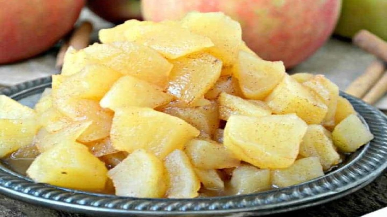 طرز تهیه و نکات مهم کمپوت سیب با ماندگاری بالا + فواید کمپوت سیب