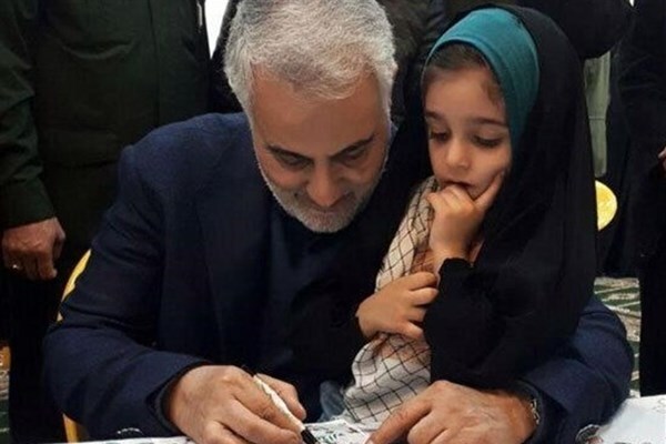 ناگفته&zwnj;های سبک زندگی سردار سلیمانی از زبان برادرش/ از حضور سردار در مهد کودک نوه&zwnj;ها تا تربیت &laquo;زینب سلیمانی&raquo;