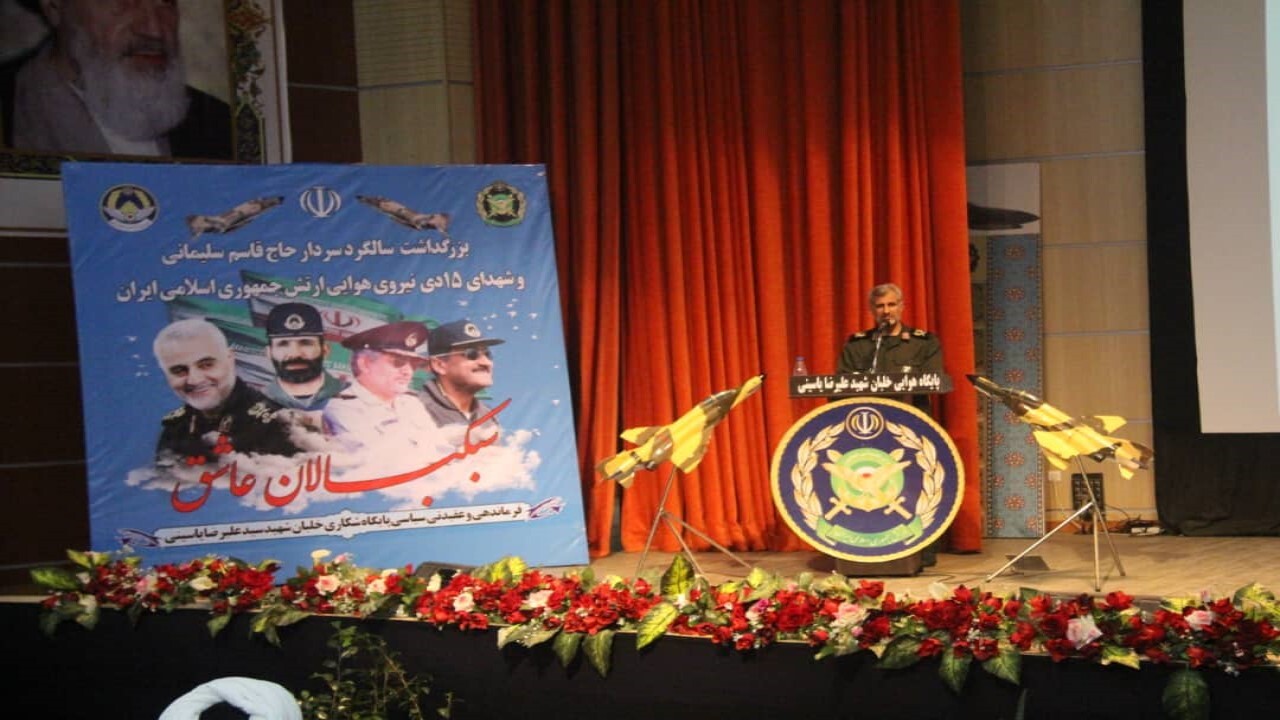 قدرت ایران در آب&zwnj;های بین المللی گوشه&zwnj;ای از رشادت شهید سلیمانی است