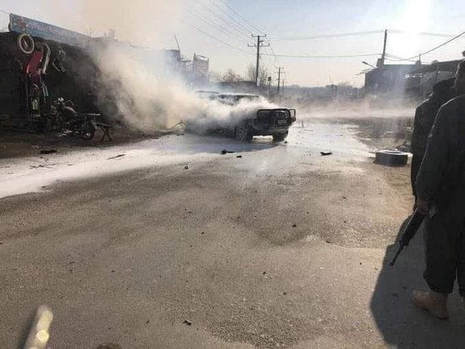 انفجار موتر حامل رئیس شورای علمای کاپیسا/ ۱۴ نفر کشته و زخمی شدند