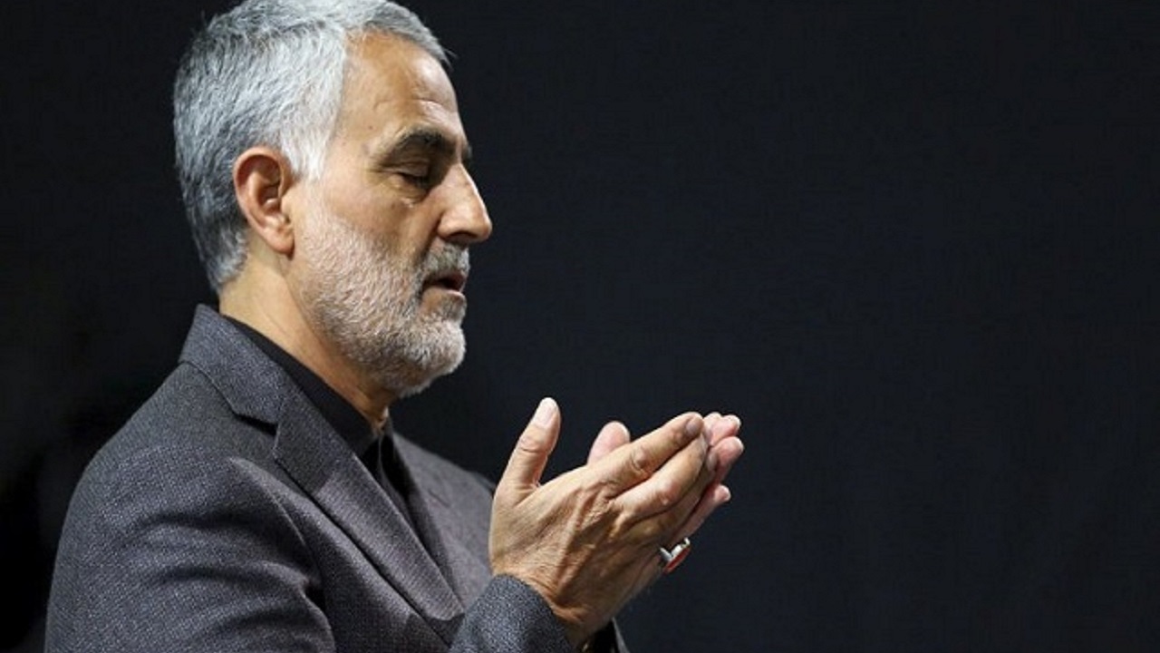لوح جدید پویش مرد میدان با حرکت دست حاج قاسم سلیمانی