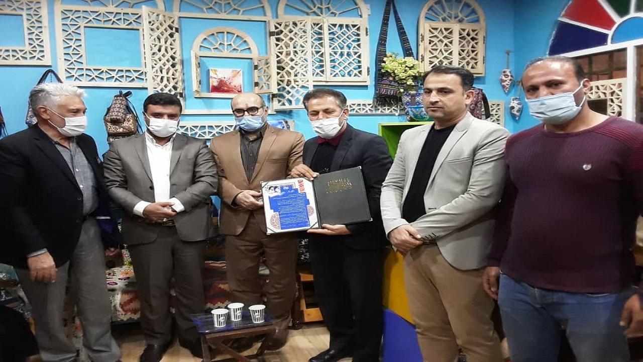 اختصاص غرفه و نمایشگاه برای صنایع دستی هنرمندان خرمشهری