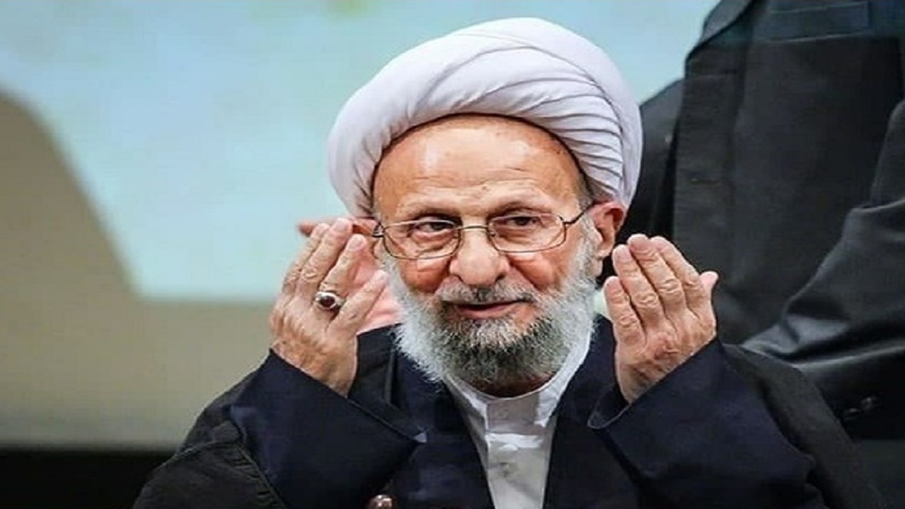 تشییع آیت الله مصباح یزدی در قم + فیلم و تصاویر/ پیکر عمار انقلاب در خاک آرام گرفت