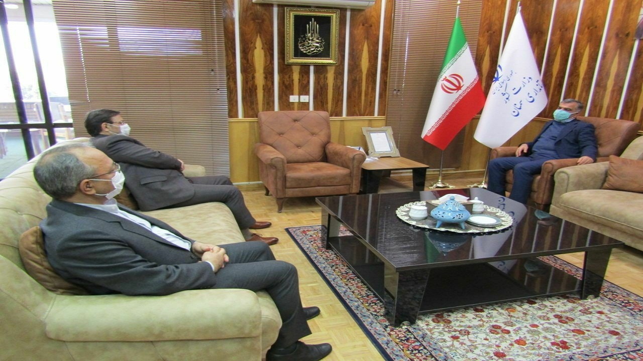 بازار تهران فرصتی مناسب برای فروش تولیدات روستایی استان سمنان