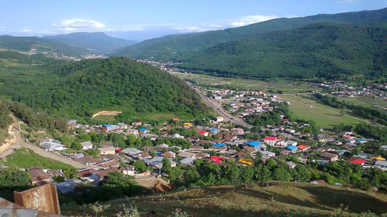 نمایی از طبیعت پاییزی در روستای اوارد + تصاویر