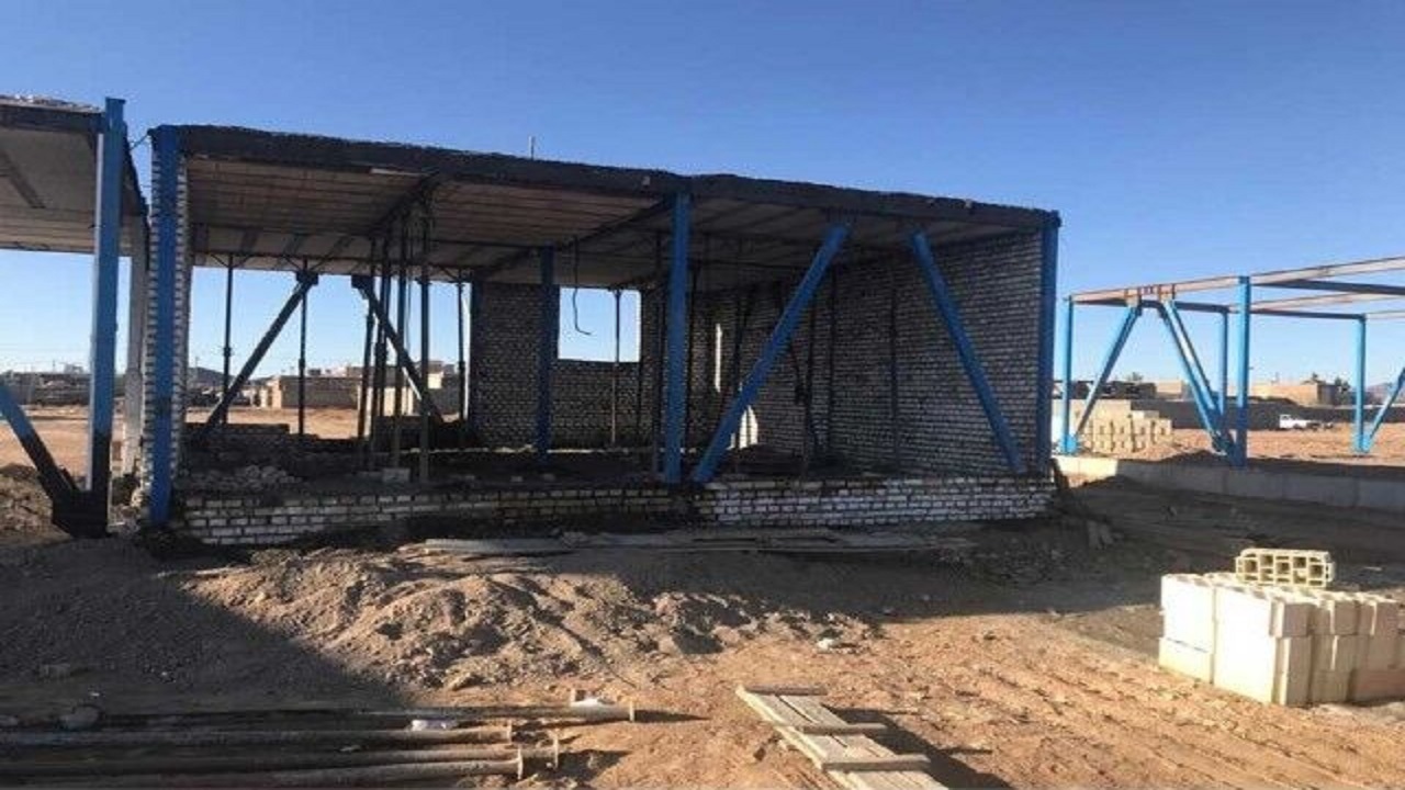 آغاز ساخت ۴۰ واحد مسکونی برای محرومان در آران و بیدگل
